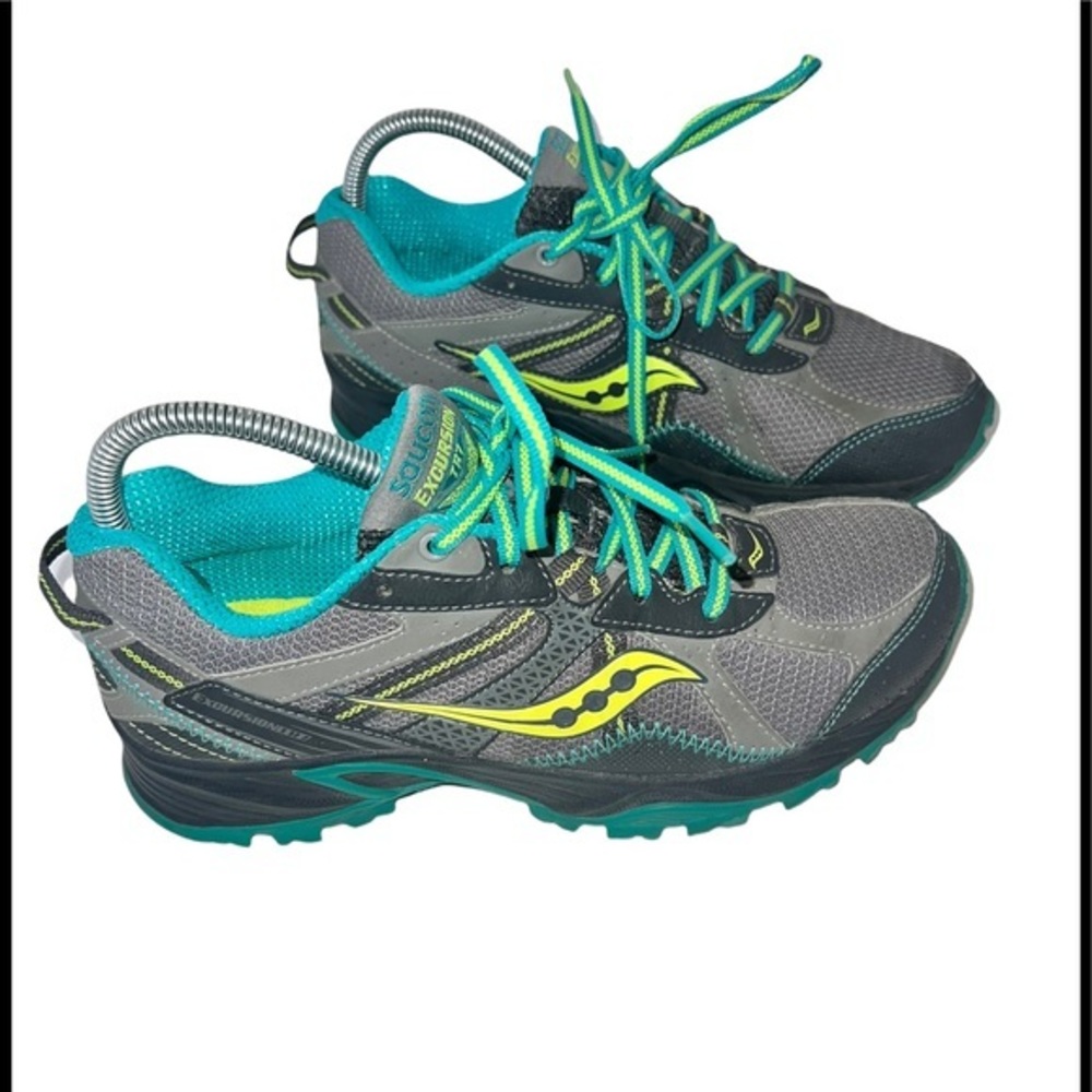 Saucony Excursion Tr7 Women's TRail Running Shoes Gray/ Yellow/Green Size 8 wide